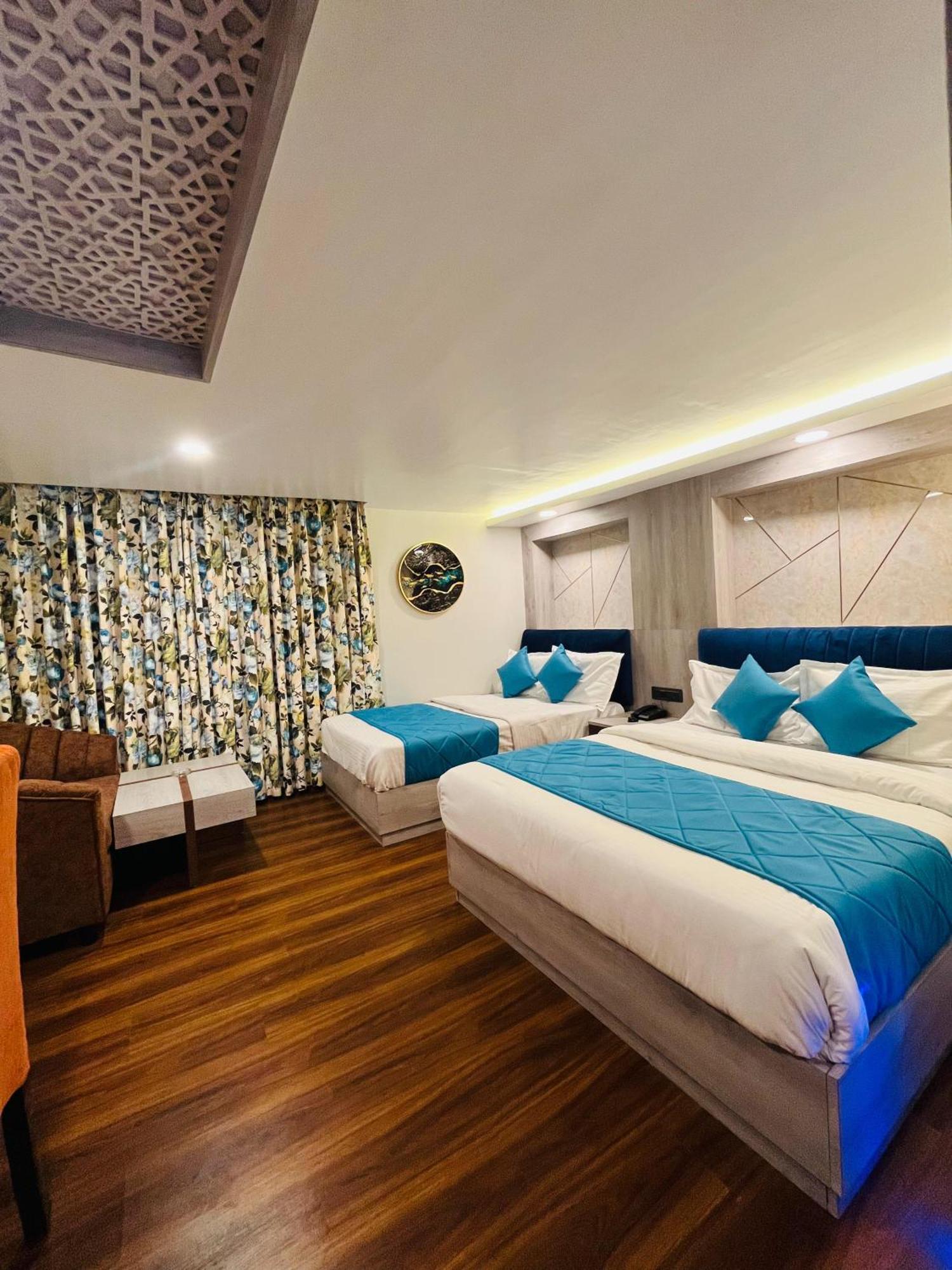 Hotel Broadway Boutique Mall Road Darjeeling - A Luxury Collection - Best Seller Buitenkant foto