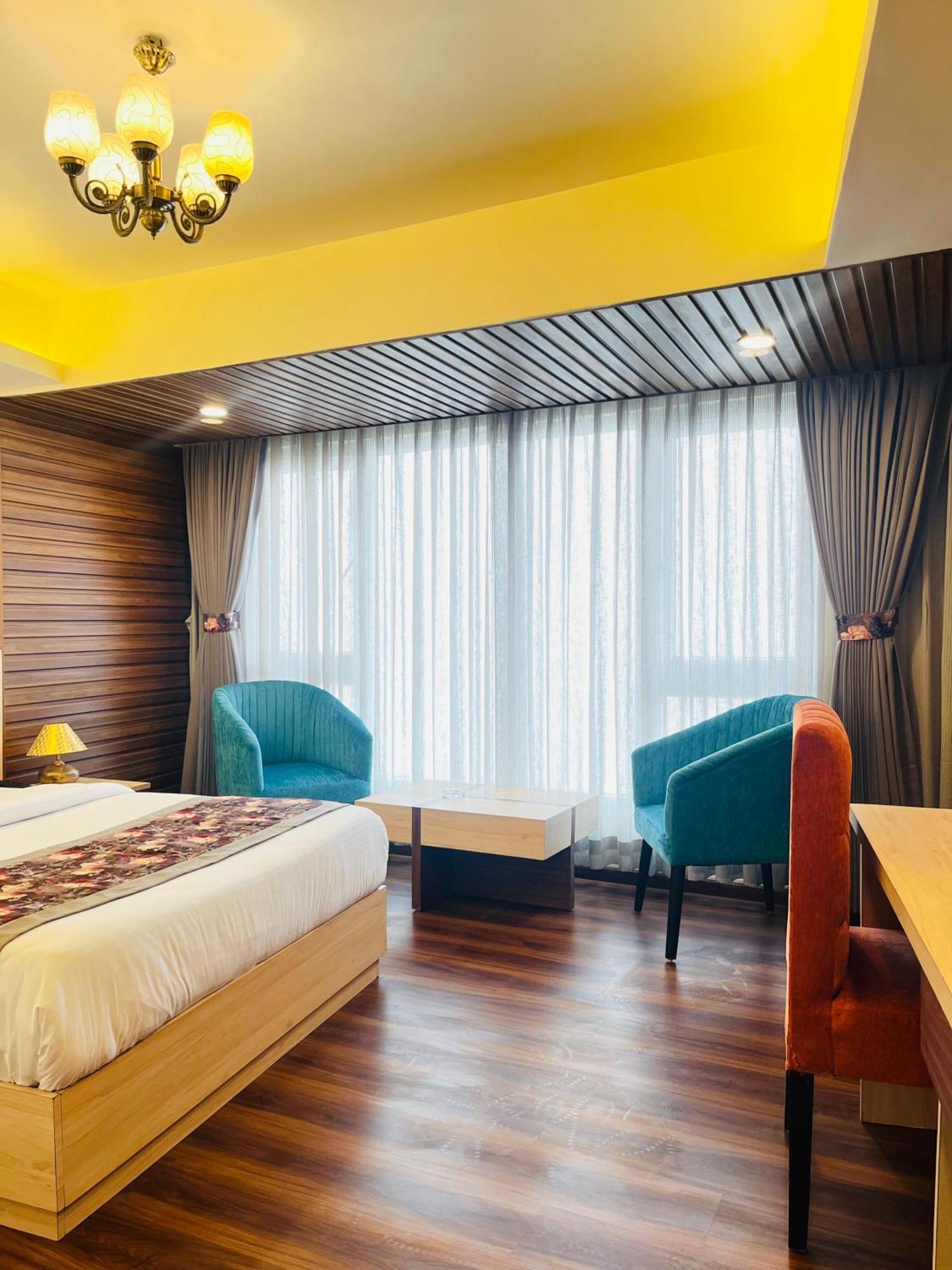 Hotel Broadway Boutique Mall Road Darjeeling - A Luxury Collection - Best Seller Buitenkant foto